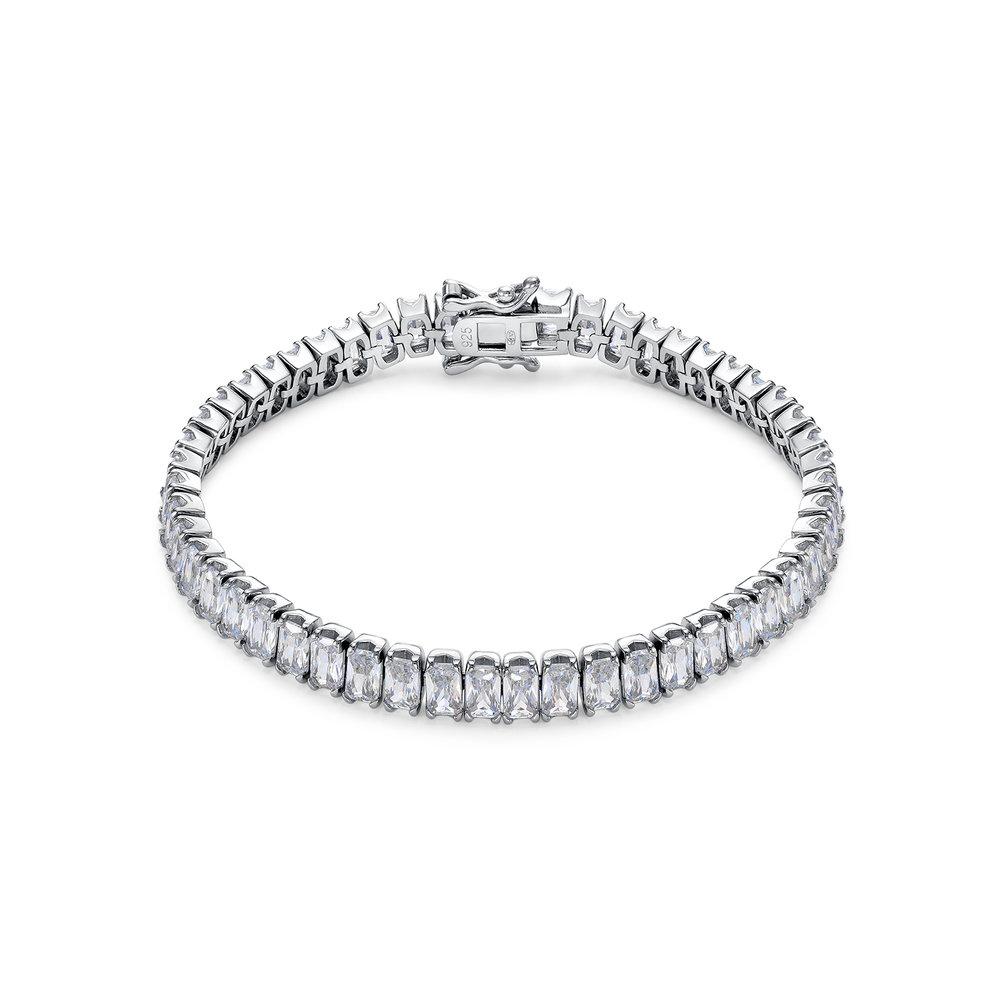 Браслет жесткий KABAROVSKY,  серебро 925 проба, вставка фианит (KABAROVSKY, Россия) — от 607.83 руб. в сети магазинов 7 карат забронировать в магазине Браслет жесткий KABAROVSKY,  серебро 925 проба, вставка фианит